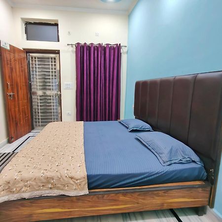 Deepak Homestay Rishīkesh Zewnętrze zdjęcie