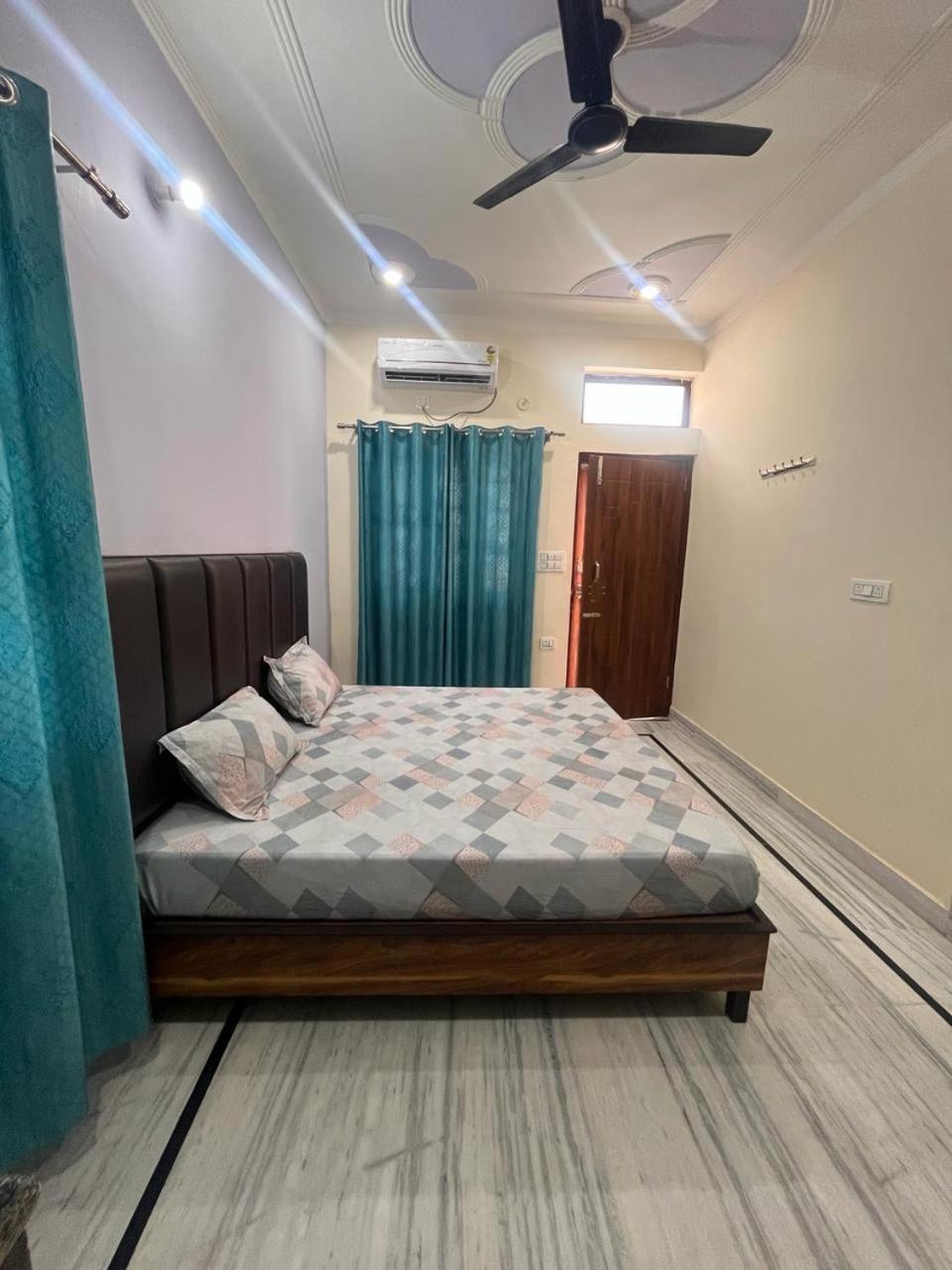 Deepak Homestay Rishīkesh Zewnętrze zdjęcie